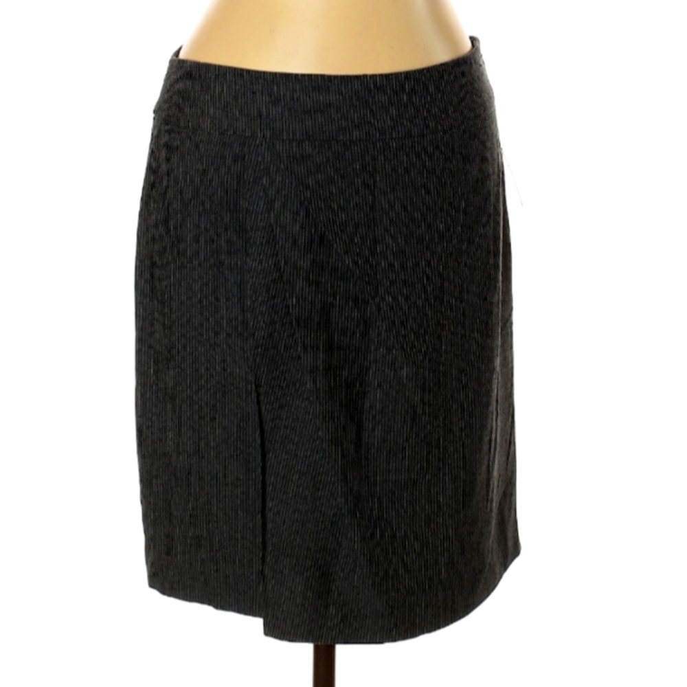 Apostrophe Skirt, Size 10, Gray, NWT